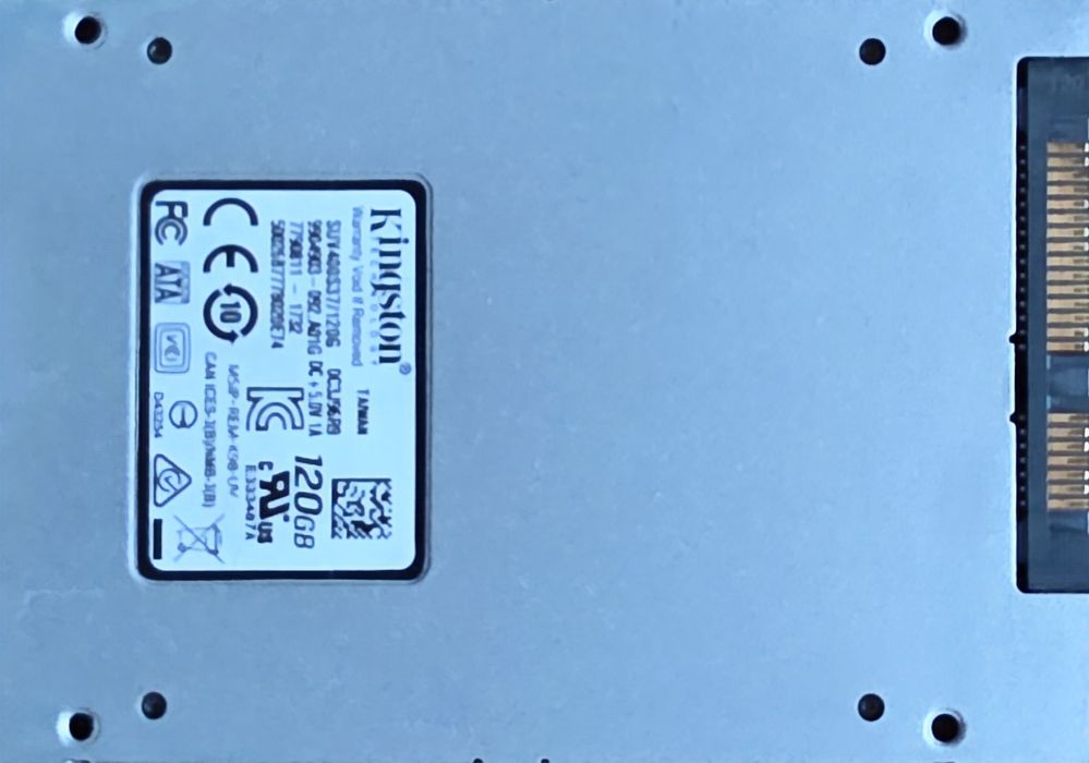 Продам жёсткий диск Kingston 120GB