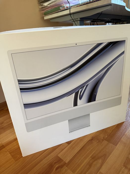Komputer APPLE iMac 24 4k 23.5" Retina M3 10R GPU 8GB RAM 256GB SSD macOS Srebrny