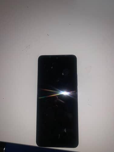 Продам телефон POCO C75