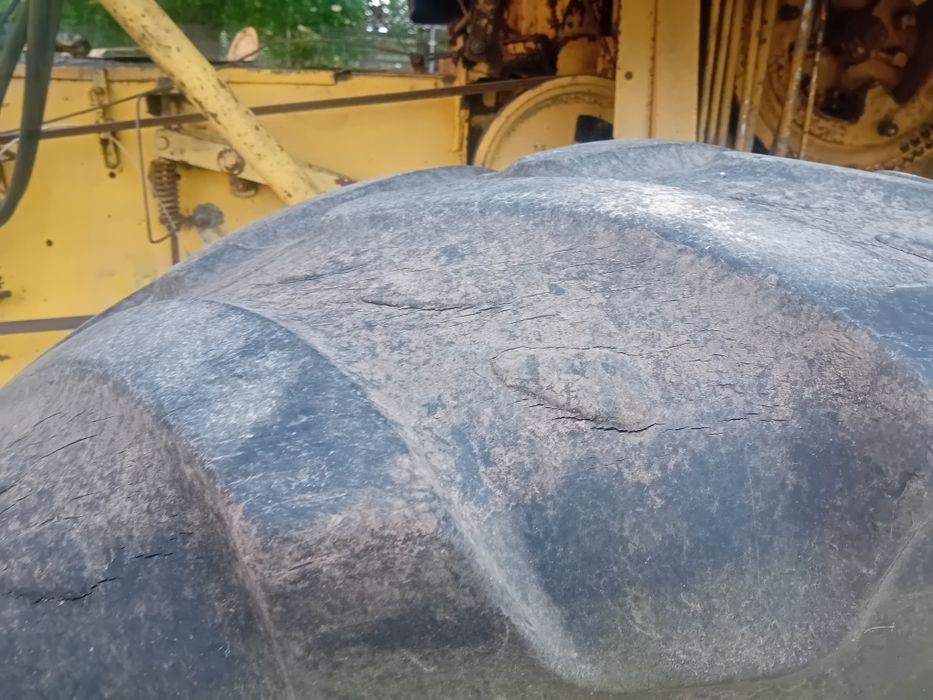 Kolo opona 600 / 70 r 28