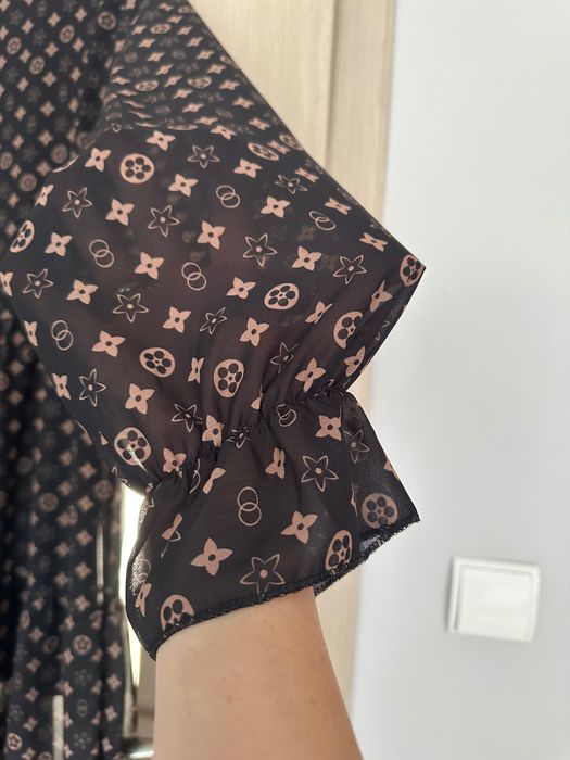 Luźna sukienka. Na pomoc kotom bezdomnym.