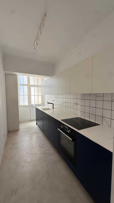 Cozinha completa totalmente equipada como nova- cores azul e branco