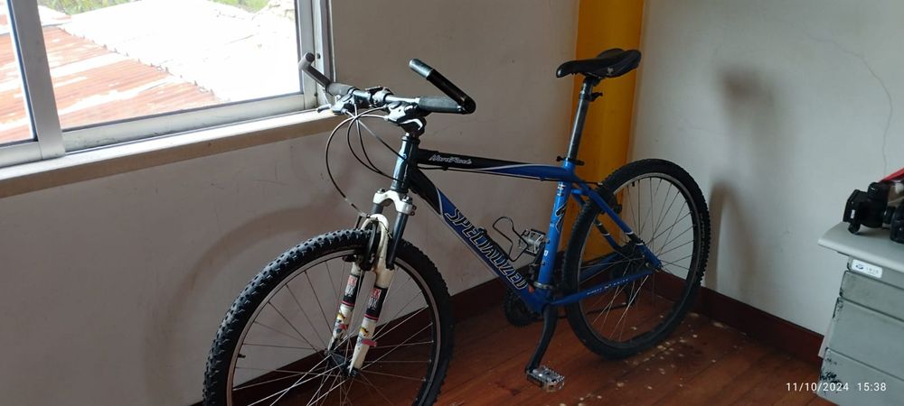 Bicicleta specialized hardrock