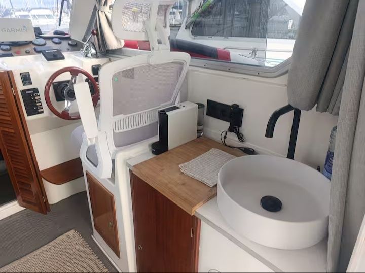 Passeios de barco ou aluguer para estadia