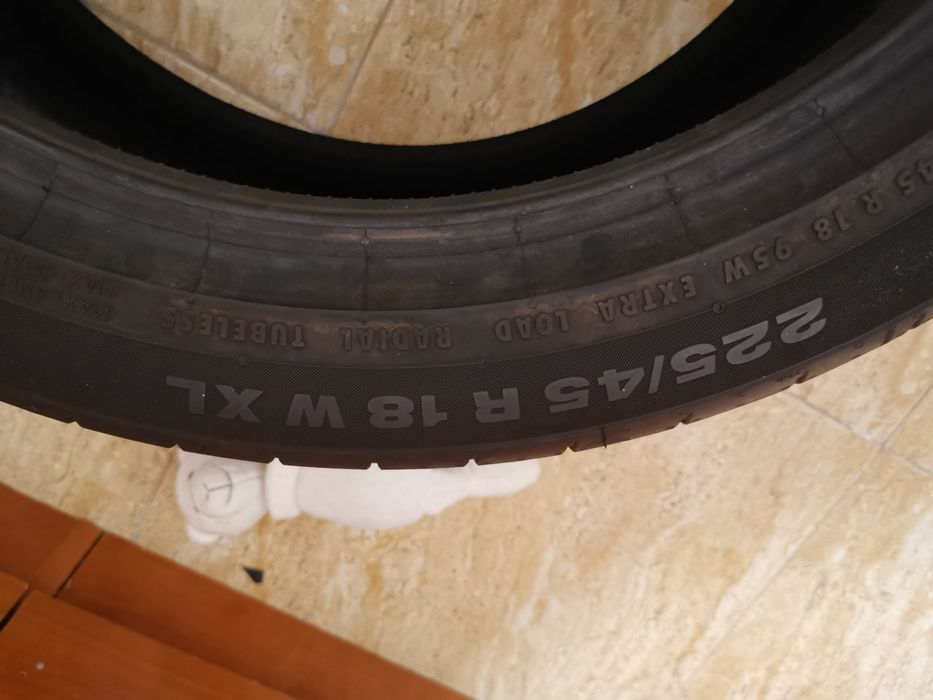 225 45 R18 - Continental Sportcontact5 contiseal