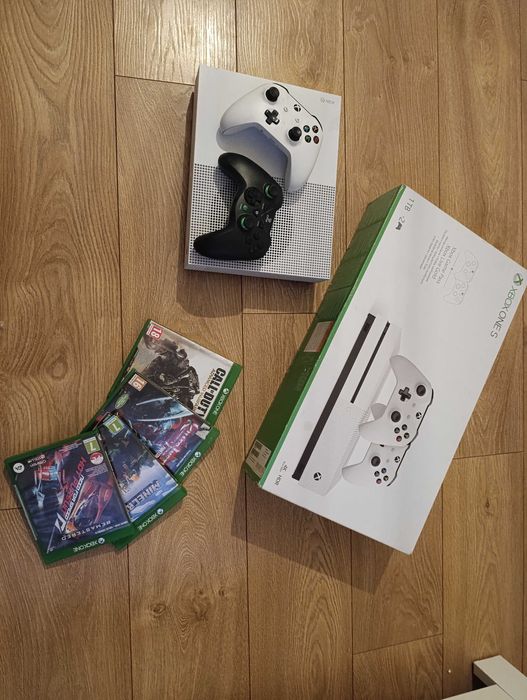 XBOX ONE S + gry + kierownica