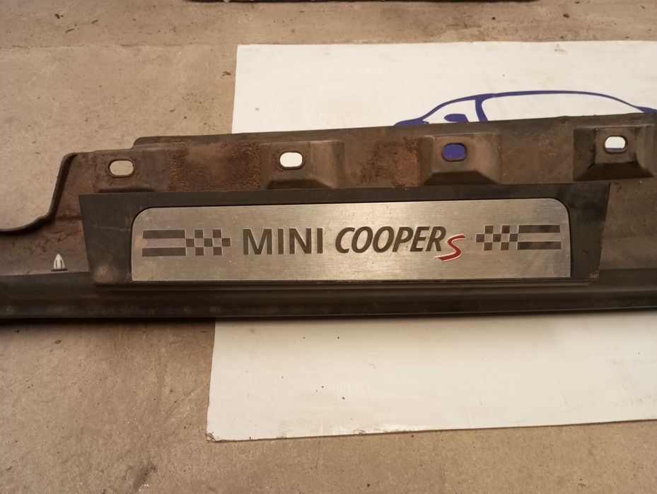 Embaladeiras Originais (Par) - Mini Cooper Countryman ALL4 (R60)