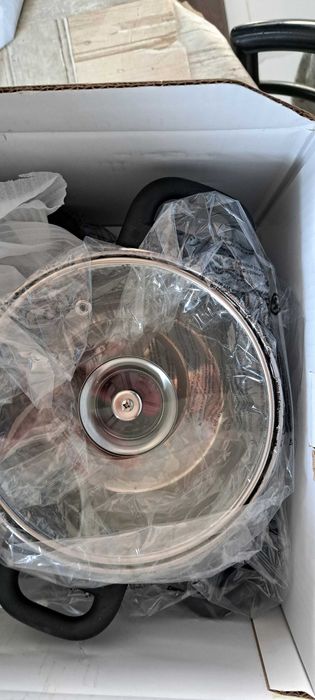 Conjunto de tachos em inox para todo o tipo de fogões