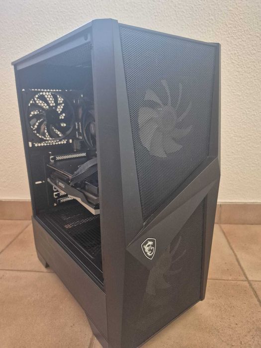 PC Gaming — RX 6650 XT | Ryzen 5 5600 | 32GB RAM | SSD 1TB