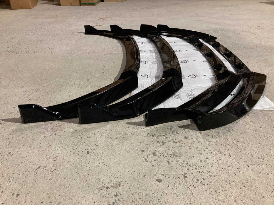 Губа переднего бампера Audi A3 8V 2016-2020год.