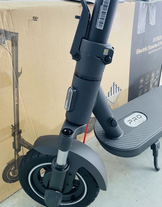 Електросамокат Xiaomi Electric Scooter 5 Pro /Новий стан /Підвіска/60 км запас ходу