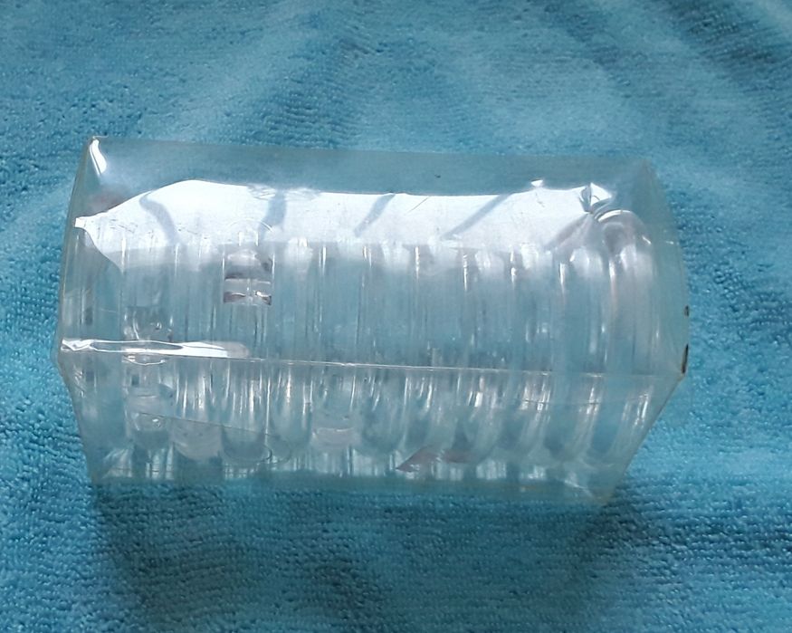 Conjunto 12 Argolas em acrílico para varão cortinado, novas!