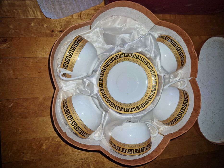 Serwis do kawy porcelanowy