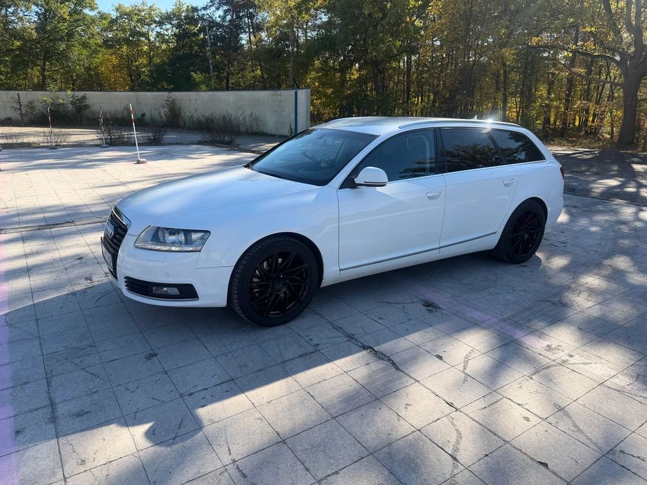 Audi A6 Avant