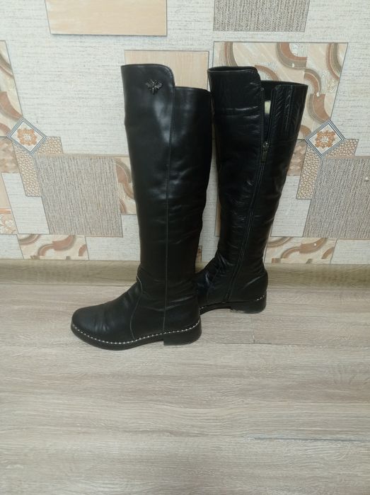 Жіночі теплі сапоги