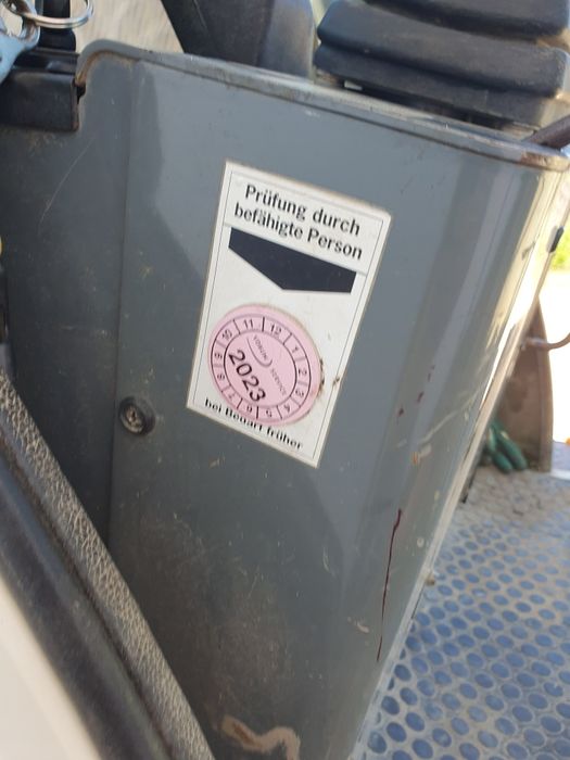 Giratoria Terex AM29 R