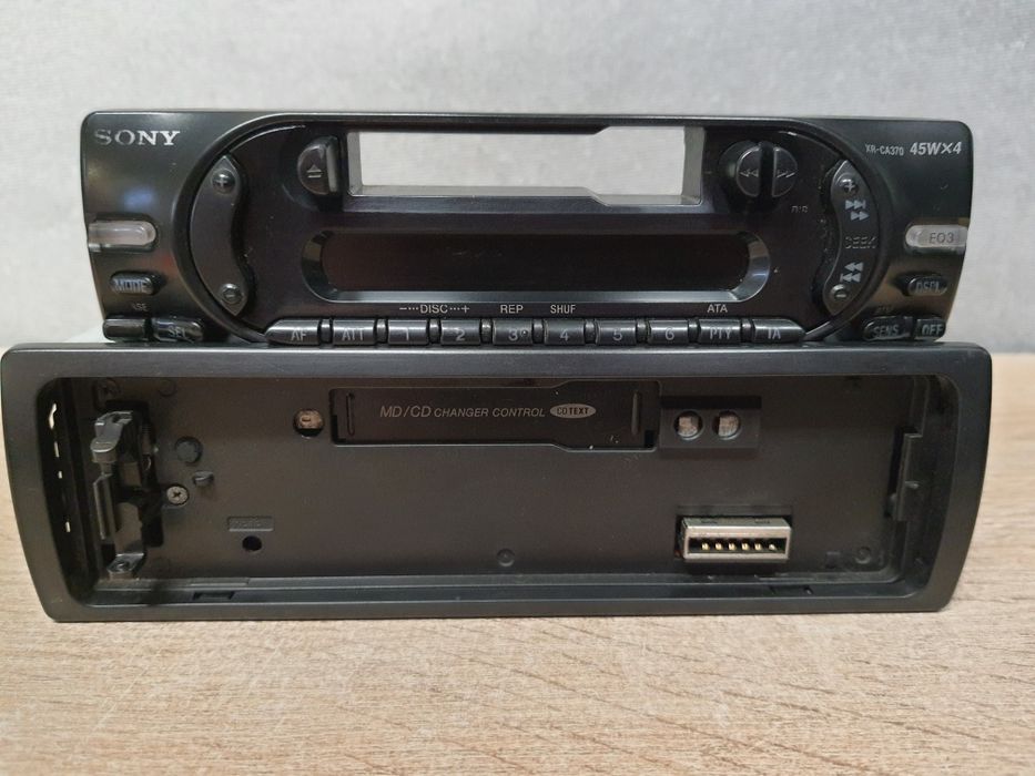 Radio samochodowe Sony kaseta, RDS, XR-CA370 4x45W koltowy / Zielony