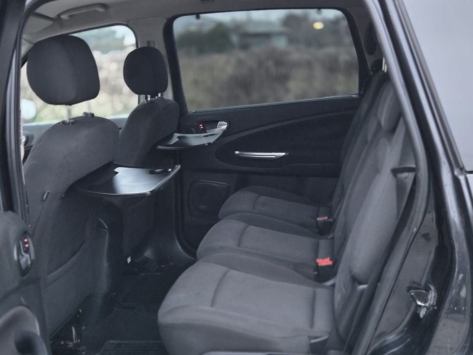 Ford S-Max 2.0 Diesel 2010 rok 7 foteli