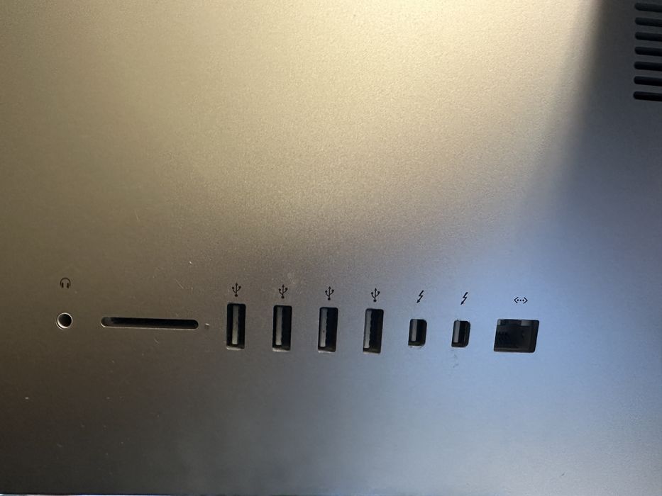 iMAC 2013 2,7 GHz8 Gb 1600 Mhz DDR3 GT 640 512 Mb 1 Tb