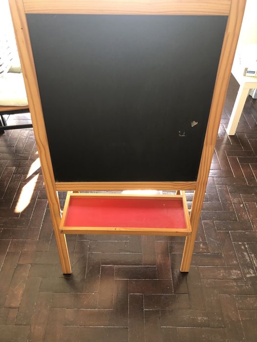 Quadro giz e caneta para crianças
