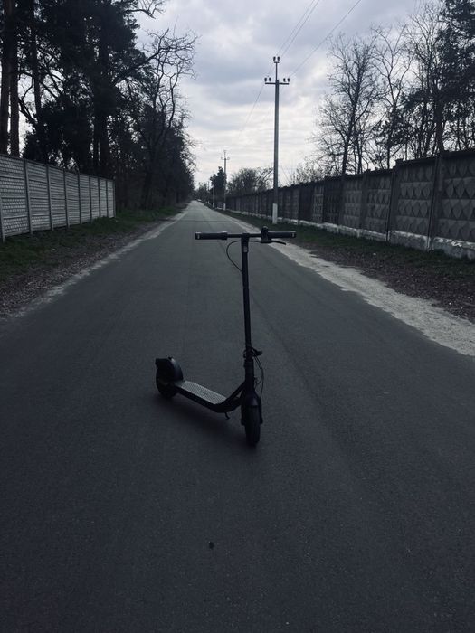 Ninebot F2 • 1000 км • хороший стан • без ремонтів