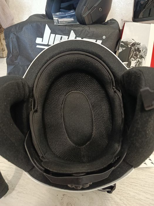 Шлем  сертифицированый открытый модуляр Jekai размер М 56-58см .р L 59-60. горнолыжный  Svans р М