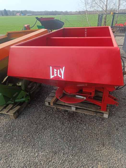 Rozsiewacz Lely Tulip Centerliner 1200l