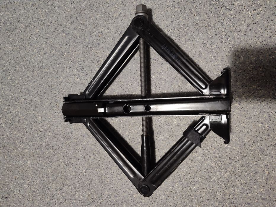 Домкрат Форд Эдж Ford Edge