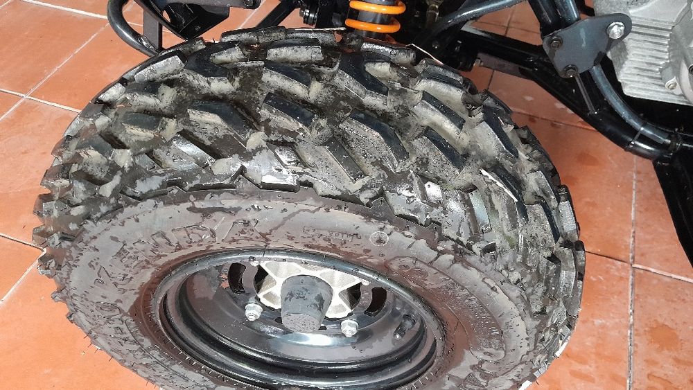 Moto 4 ATV Goes 320 MAX