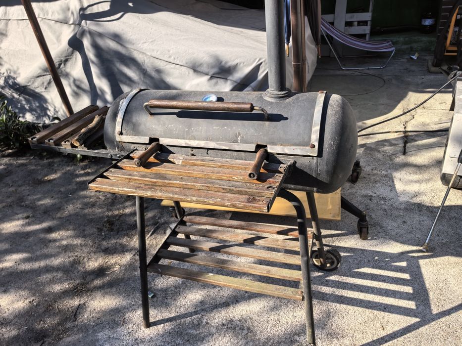 Sprzedam solidny niepowtarzalny grill