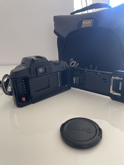 Câmera Canon EOS 5000