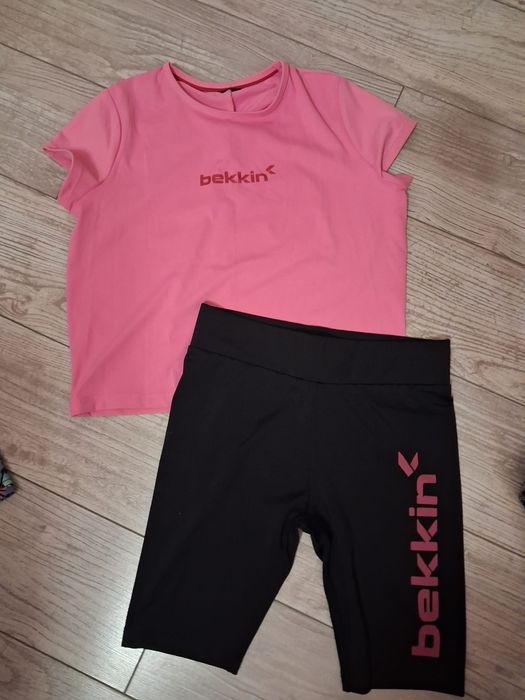 Bluzki, sweterek, sukienka, spodenki rozm 134-140