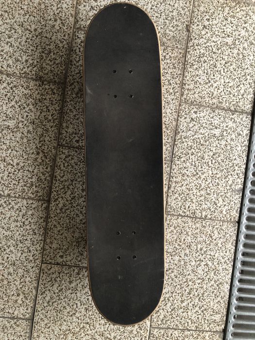 Skate com acassorios