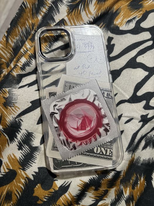 Etui iphon15 różne wzory