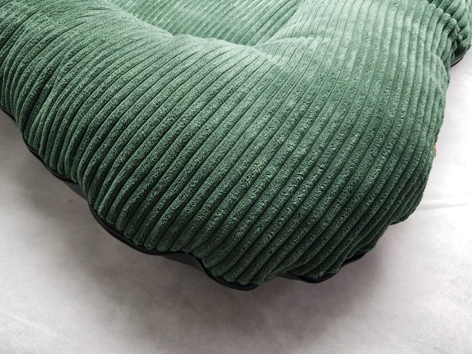 Legowisko dla psa Ponton L 95x75 Beagle, Buldogi, Staffiki