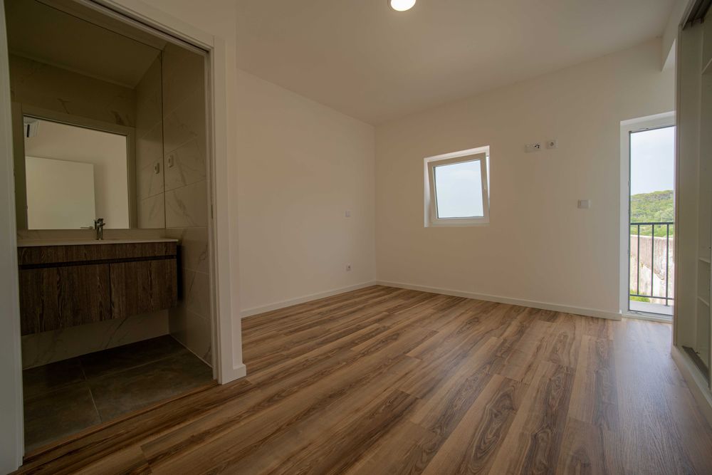 Moradia completamente Remodelada.