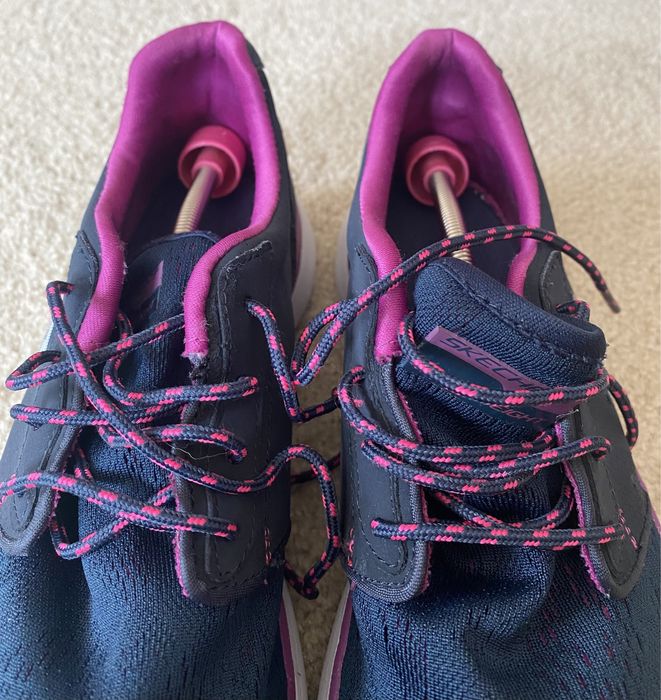 Кросівки Skechers Light Weight 42р.