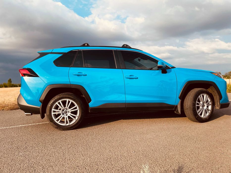 TOYOTA RAV4 2021 р.в.