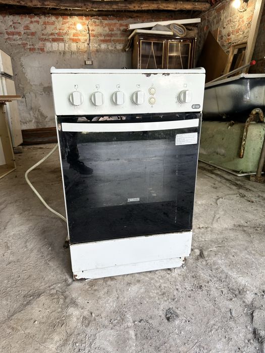 Zanussi газовая печка