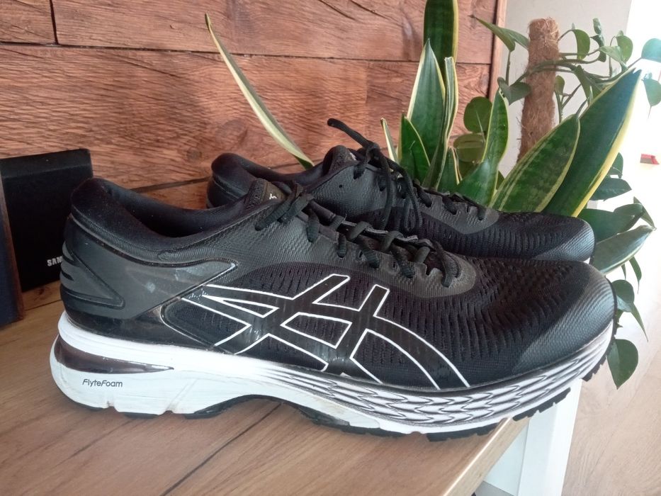 Asics Gel Kayano 25 buty do biegania rozmiar 46