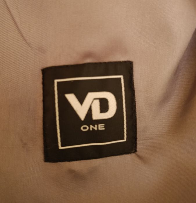 Піджак чоловічий VD One