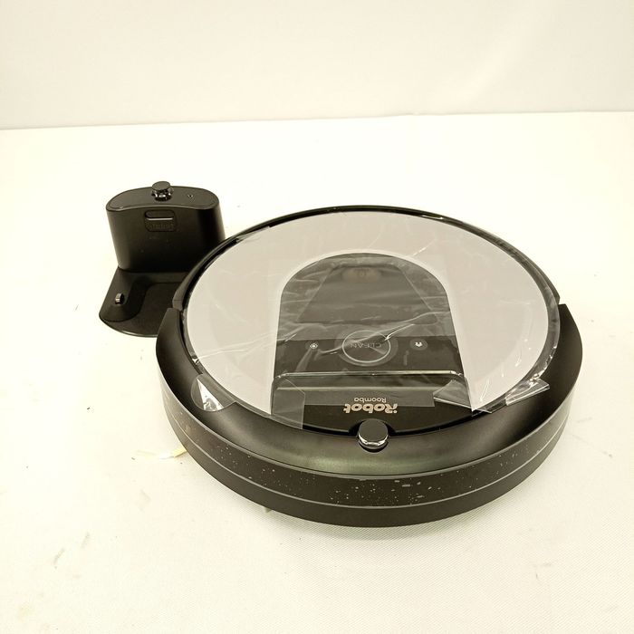 OUTLET Robot sprzątający iRobot Roomba i7 i7156 srebrny/szary
