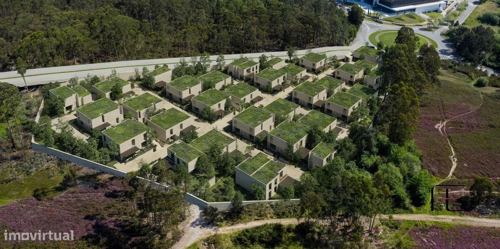Moradia T4 NOVA, Condomínio Privado - Origem Villas Alfena