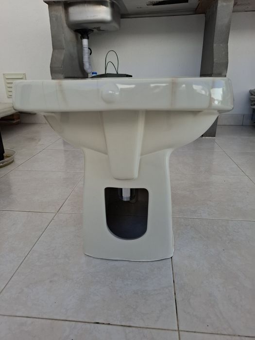 Bidé Sanitana beje/marfim