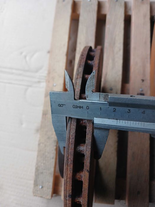 диски тормозние   Logan !  4х100 ! ступиця 61.2