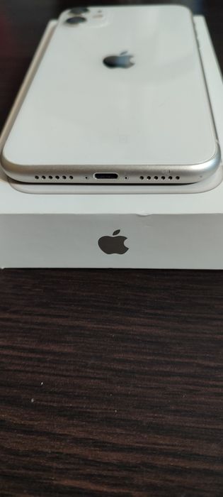 IPhone 11  на 64