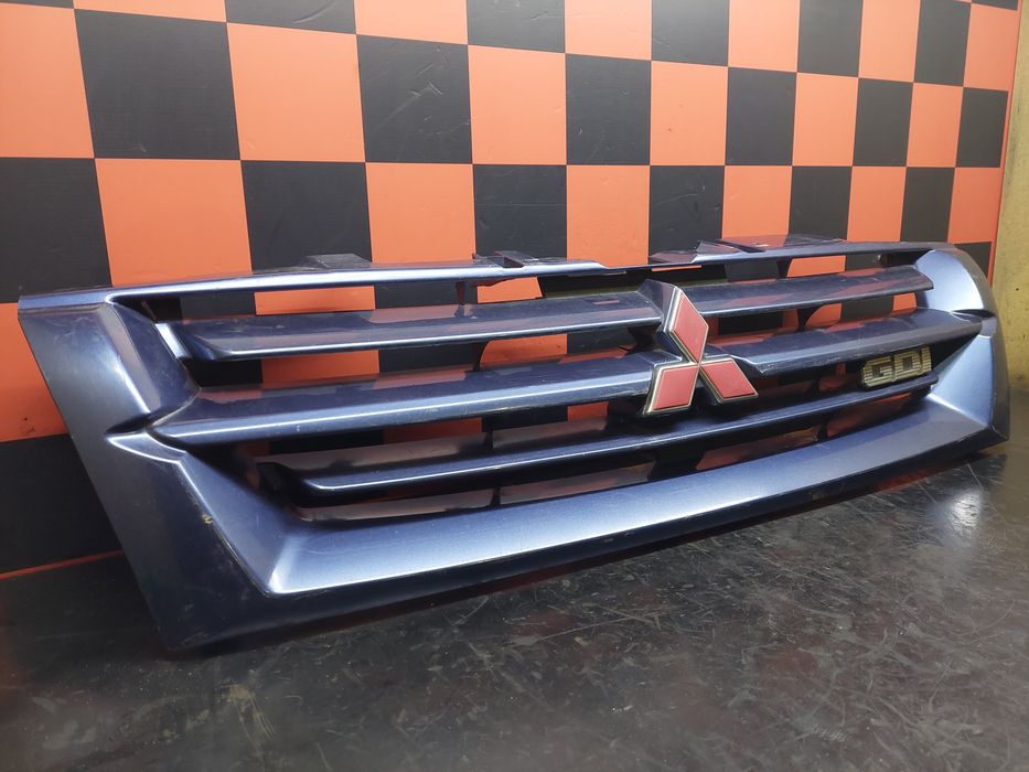 Grelha frente MITSUBISHI Pajero II (V2_W, V3_W, V4_W)