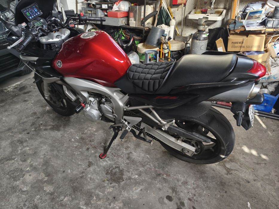 Yamaha fazer 600 com carplay