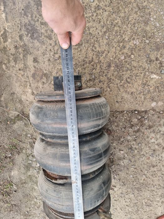 Pirelli пневмоподушка