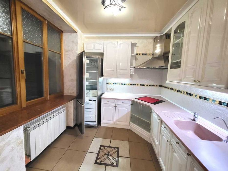 Продажа 4-х к кв ул Маяковского д 8-А, ВТОРОЙ этаж, рядом 71 гимназия.